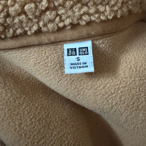Uniqlo Fleece Teddy Zip Jacket small - Picture 3 of 7